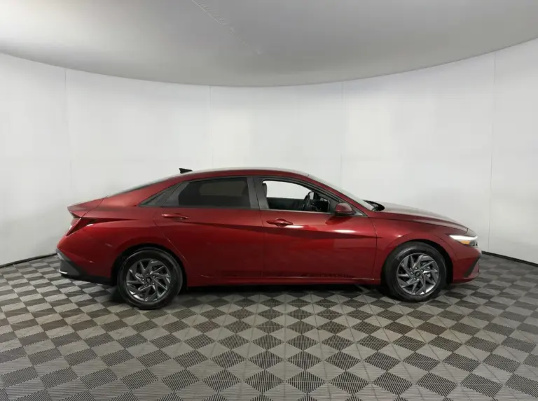 2024 Hyundai Elantra Hybrid Blue