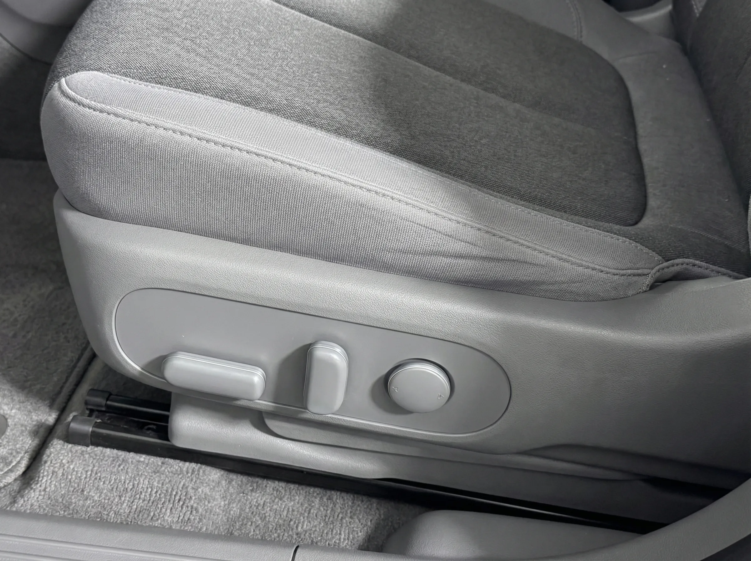 2024 Hyundai IONIQ 5 SEL — thumbnail 10
