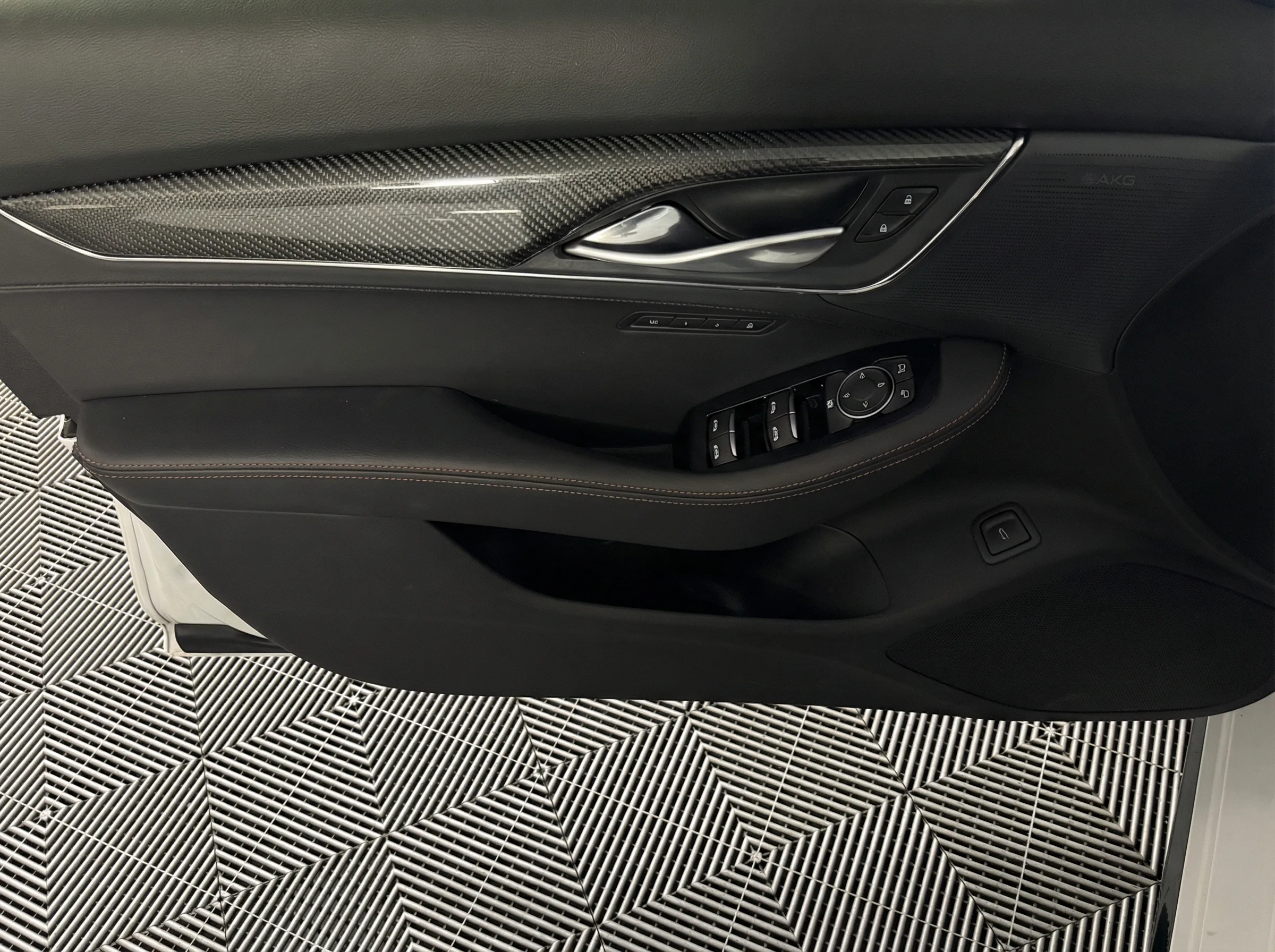 2025 Cadillac CT5 Sport — thumbnail 11