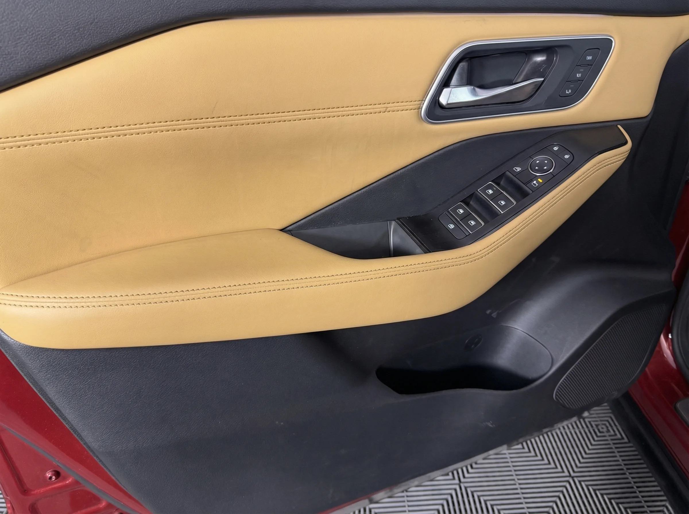 2023 Nissan Rogue Platinum — thumbnail 12
