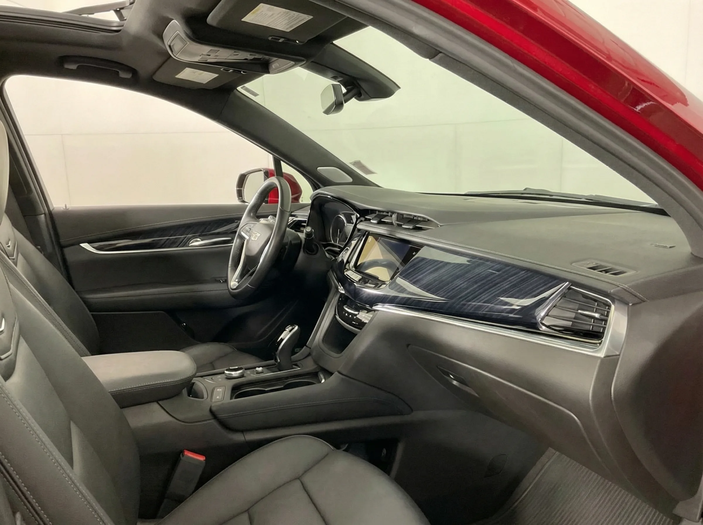 2024 Cadillac XT6 Premium Luxury — thumbnail 13