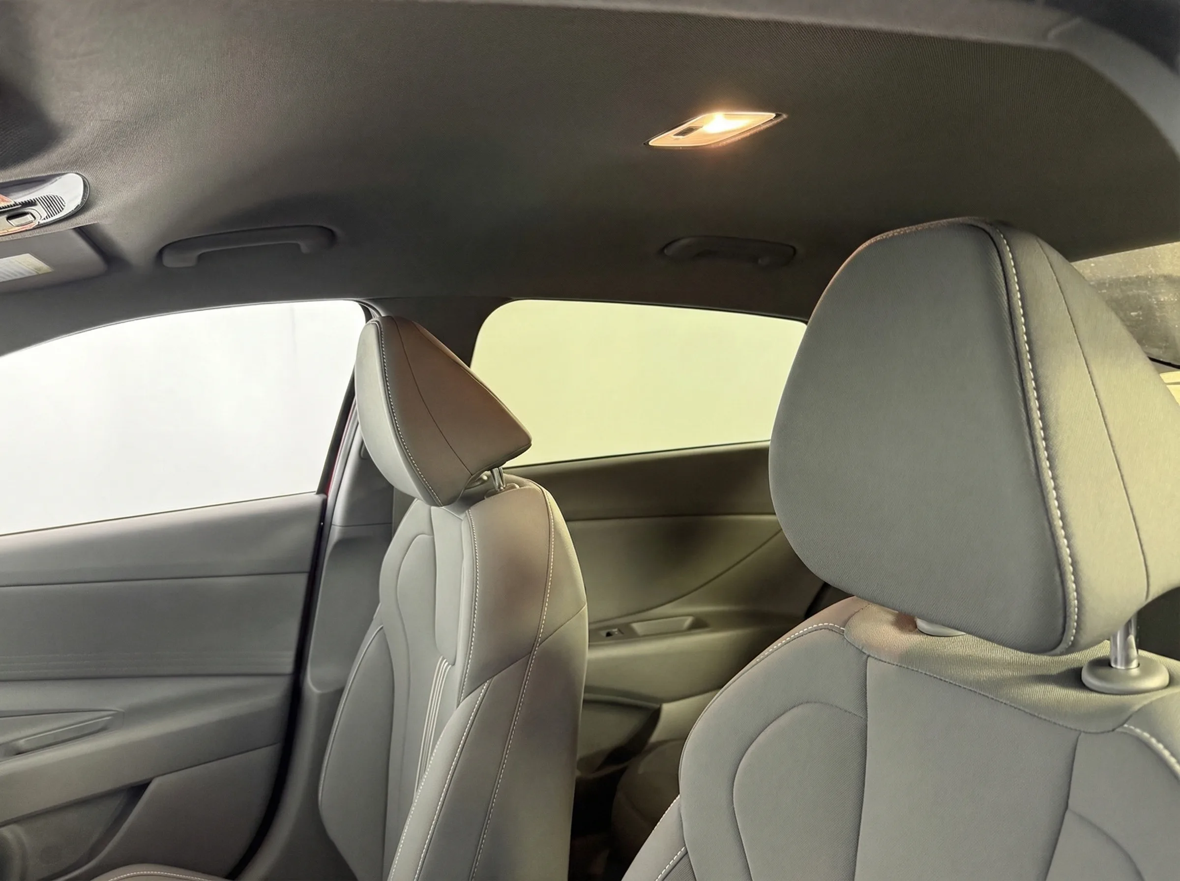 2024 Hyundai Elantra Hybrid Blue — thumbnail 13