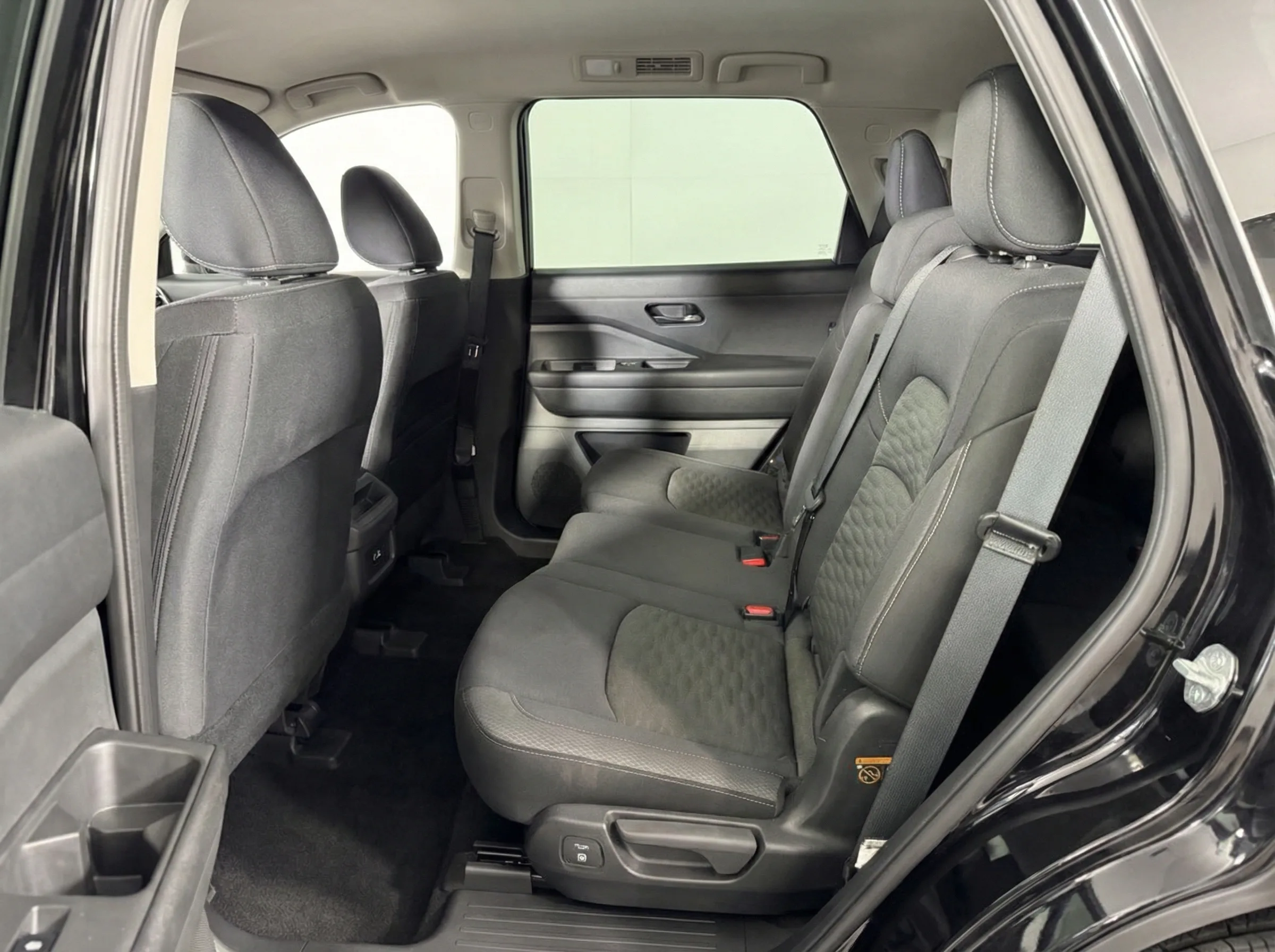 2024 Nissan Pathfinder S — thumbnail 14