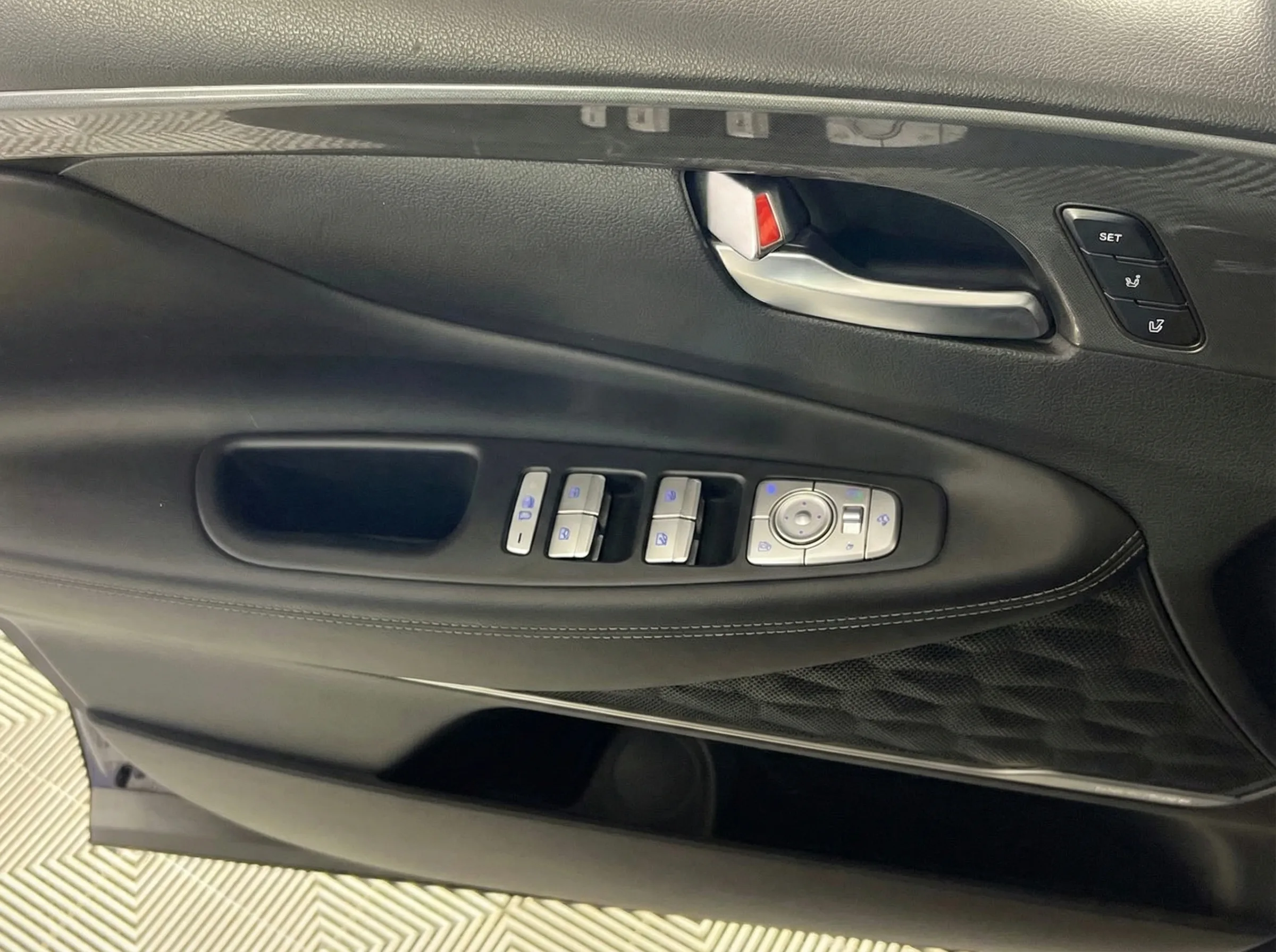2023 Hyundai Santa Fe Calligraphy — thumbnail 14