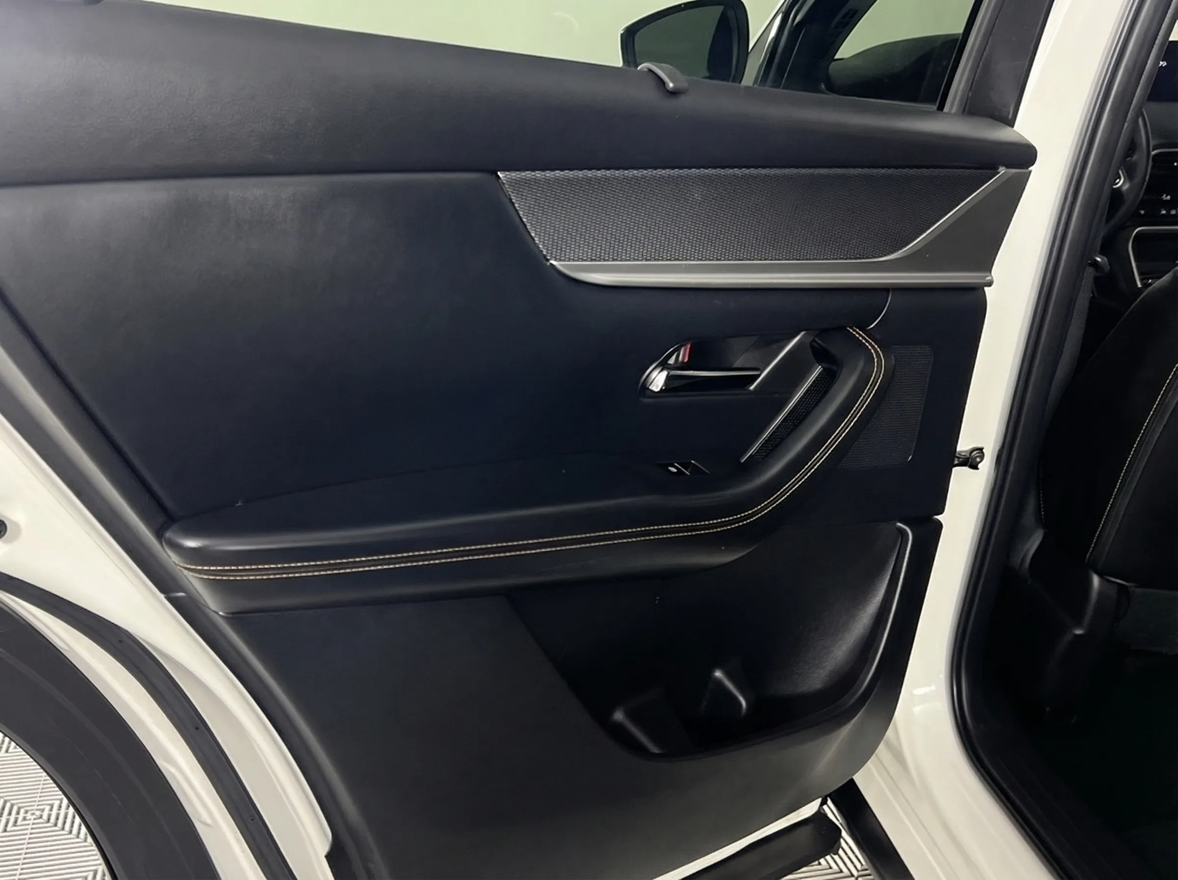 2024 Mazda CX-90 3.3 Turbo Preferred Plus — thumbnail 15