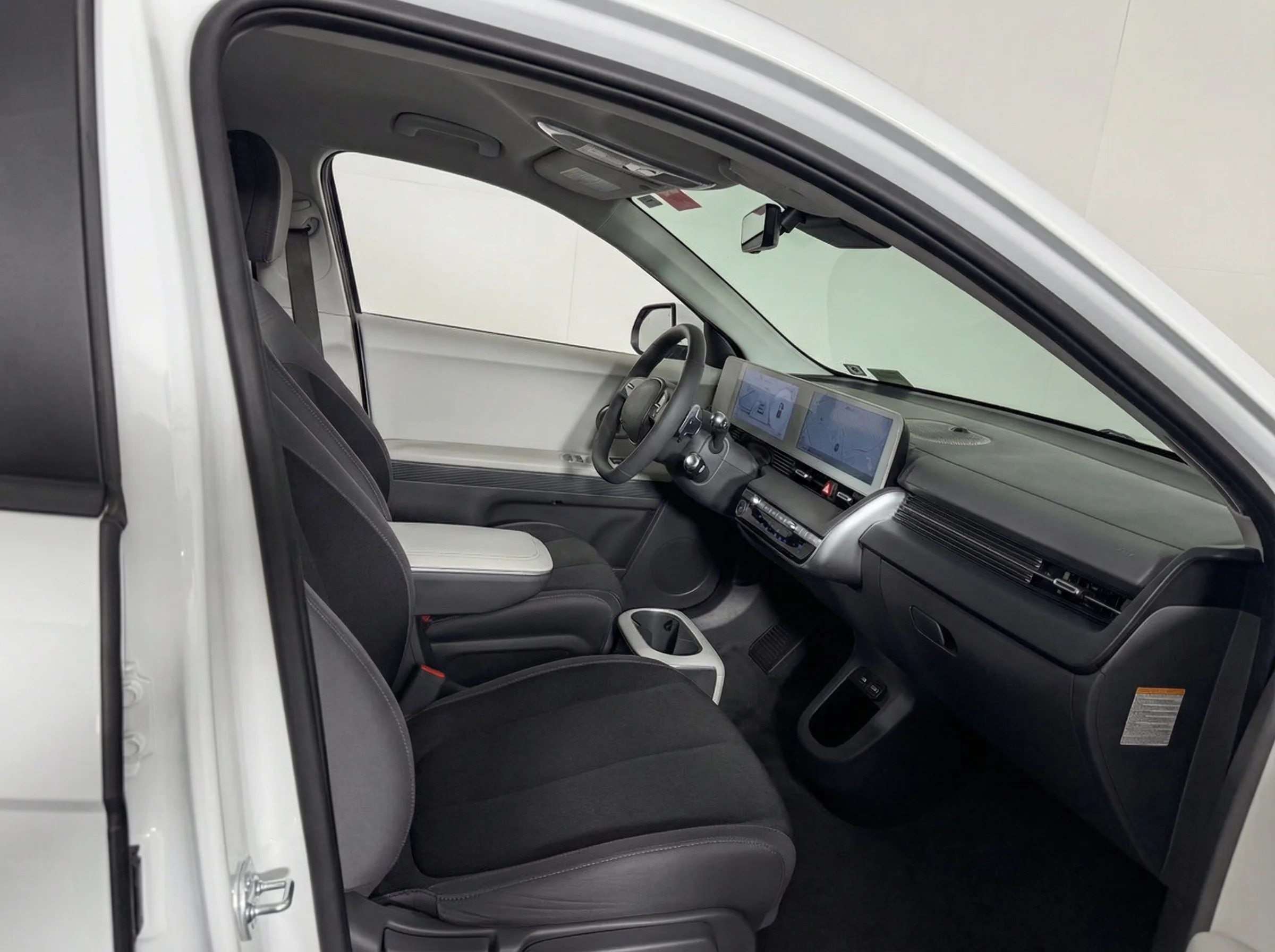 2024 Hyundai IONIQ 5 SEL — thumbnail 15