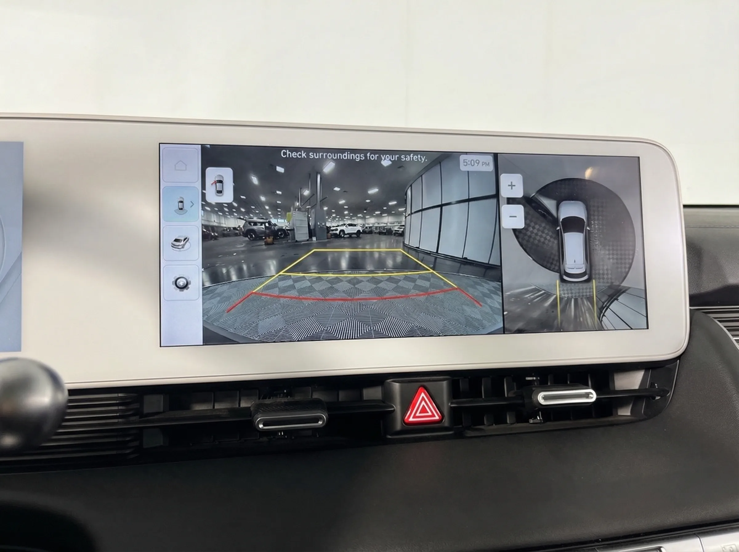 2023 Hyundai IONIQ 5 Limited — thumbnail 17