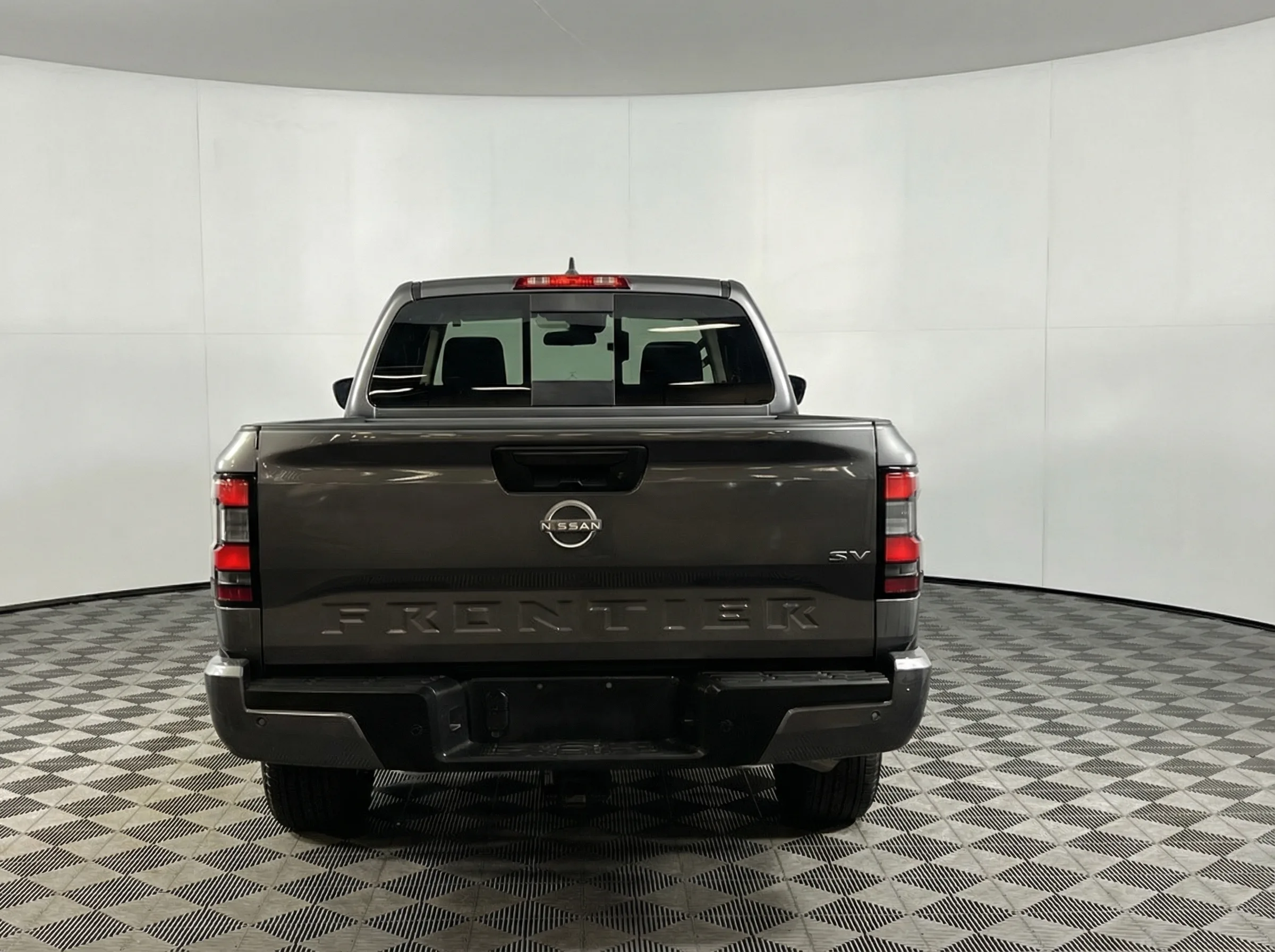2024 Nissan Frontier SV — thumbnail 2