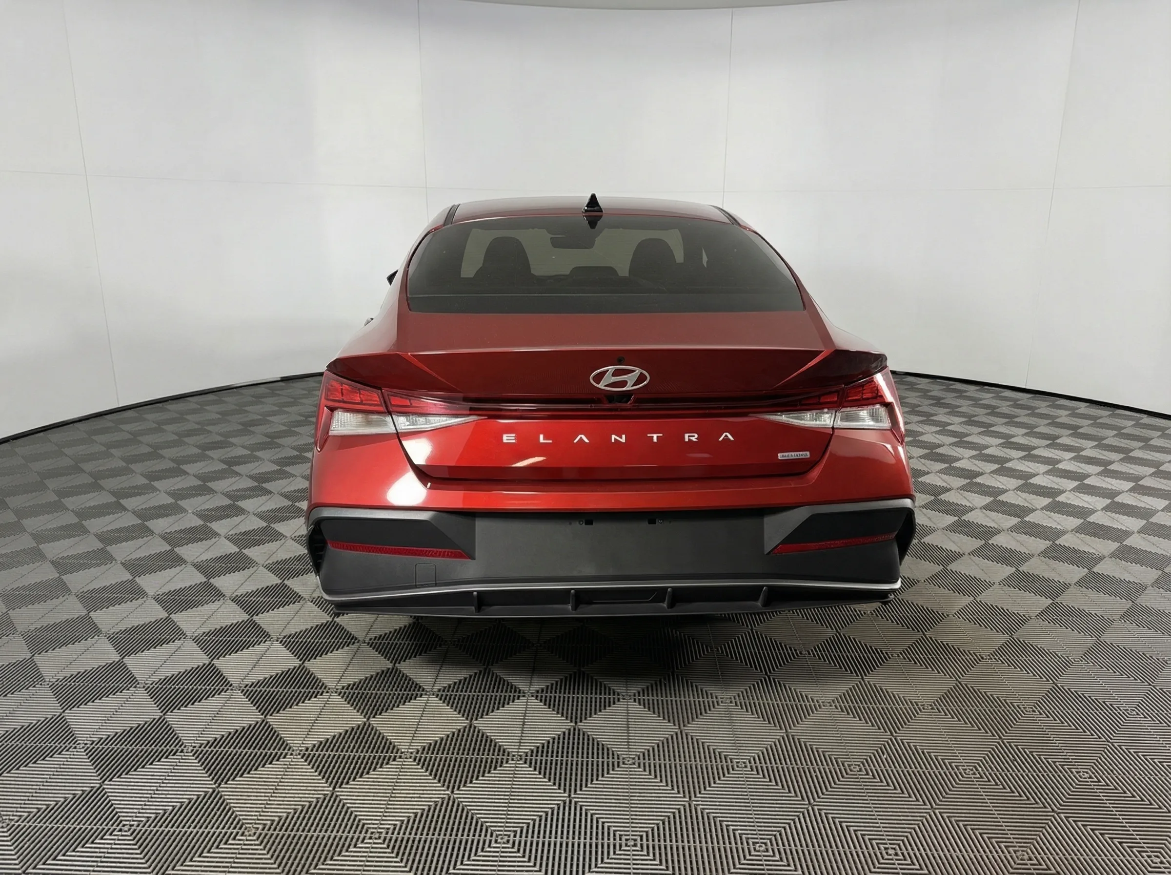 2024 Hyundai Elantra Hybrid Blue — thumbnail 2