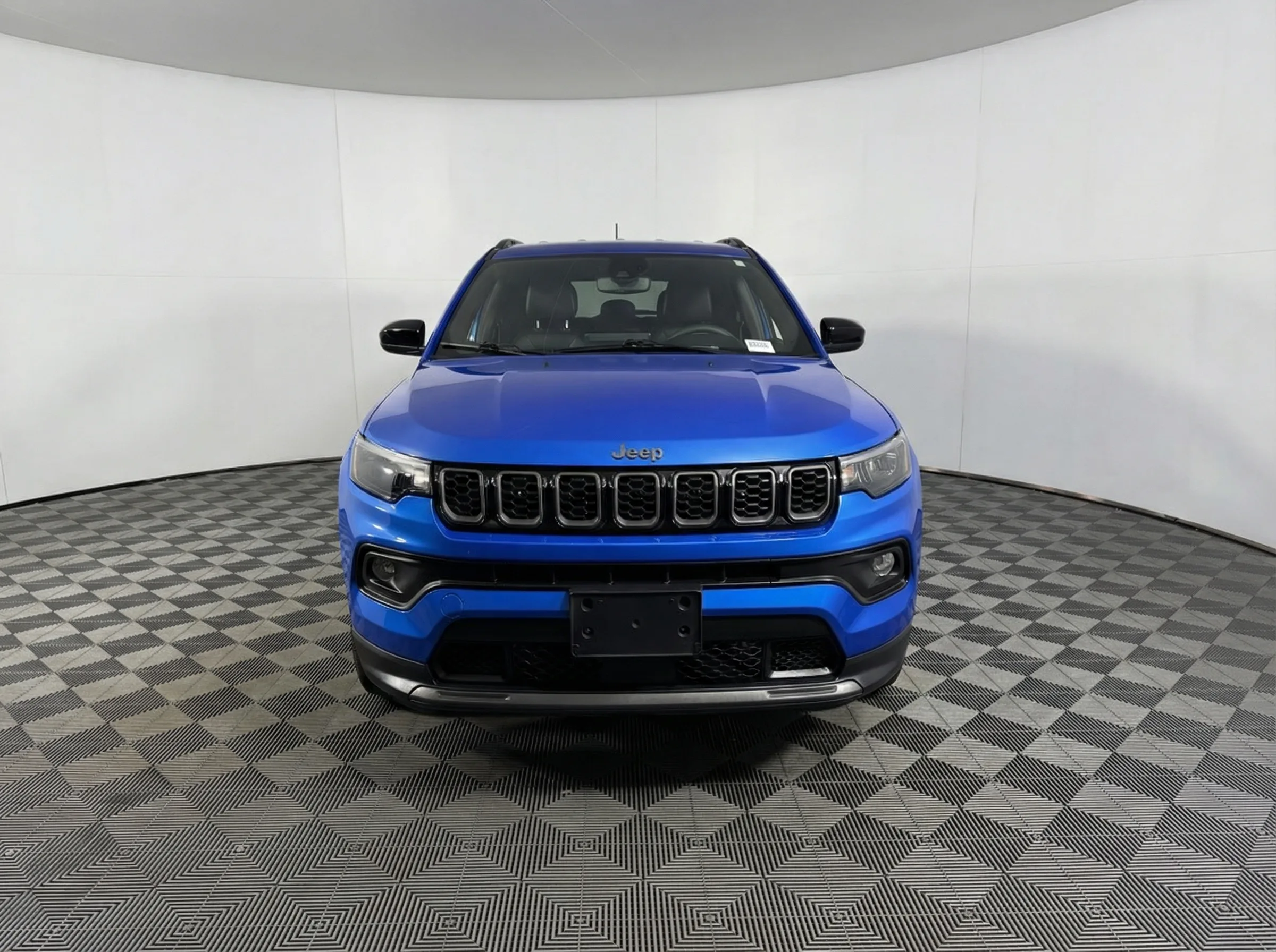 2025 Jeep Compass Latitude — thumbnail 2