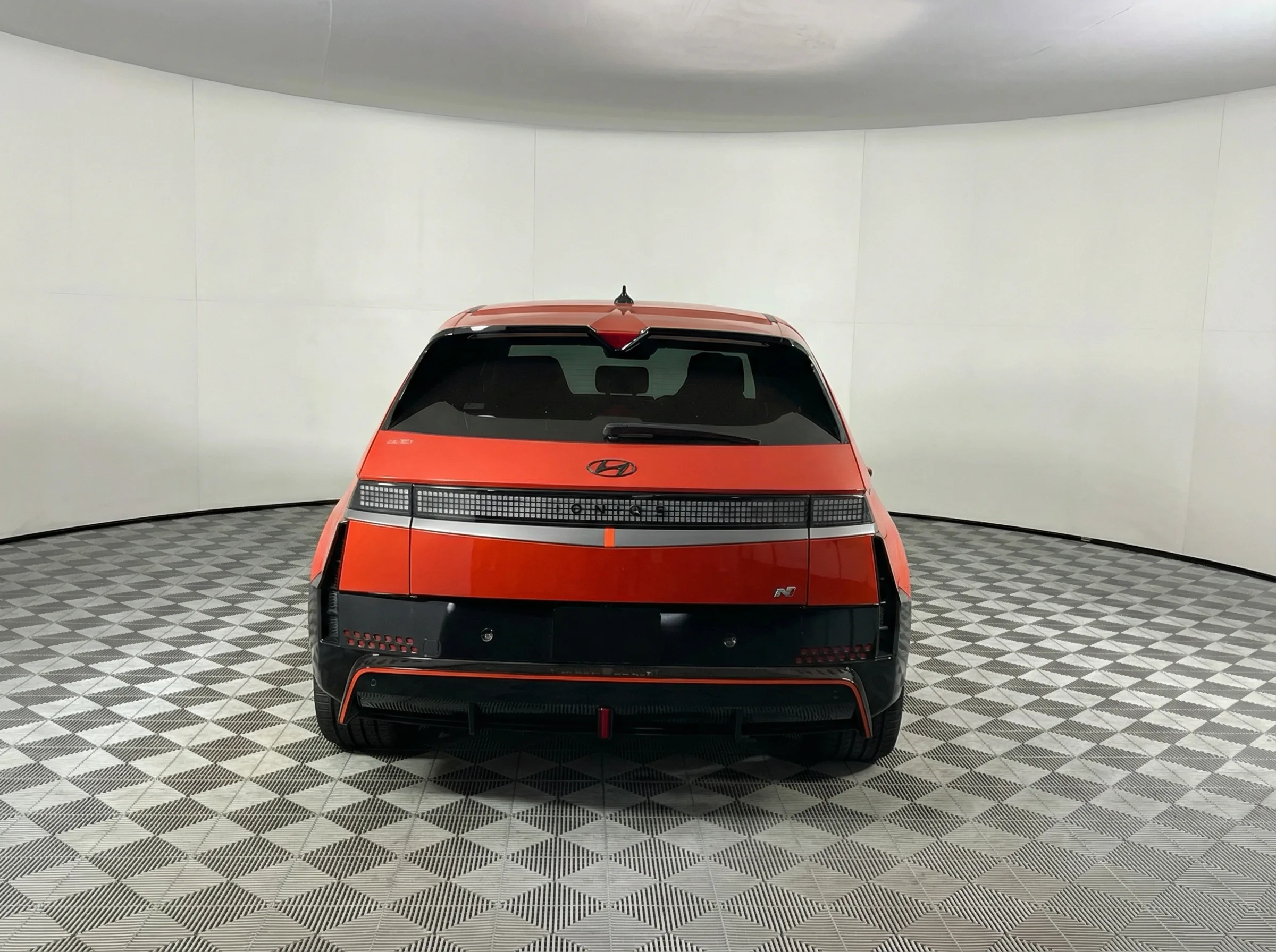 2025 Hyundai IONIQ 5 N — thumbnail 3
