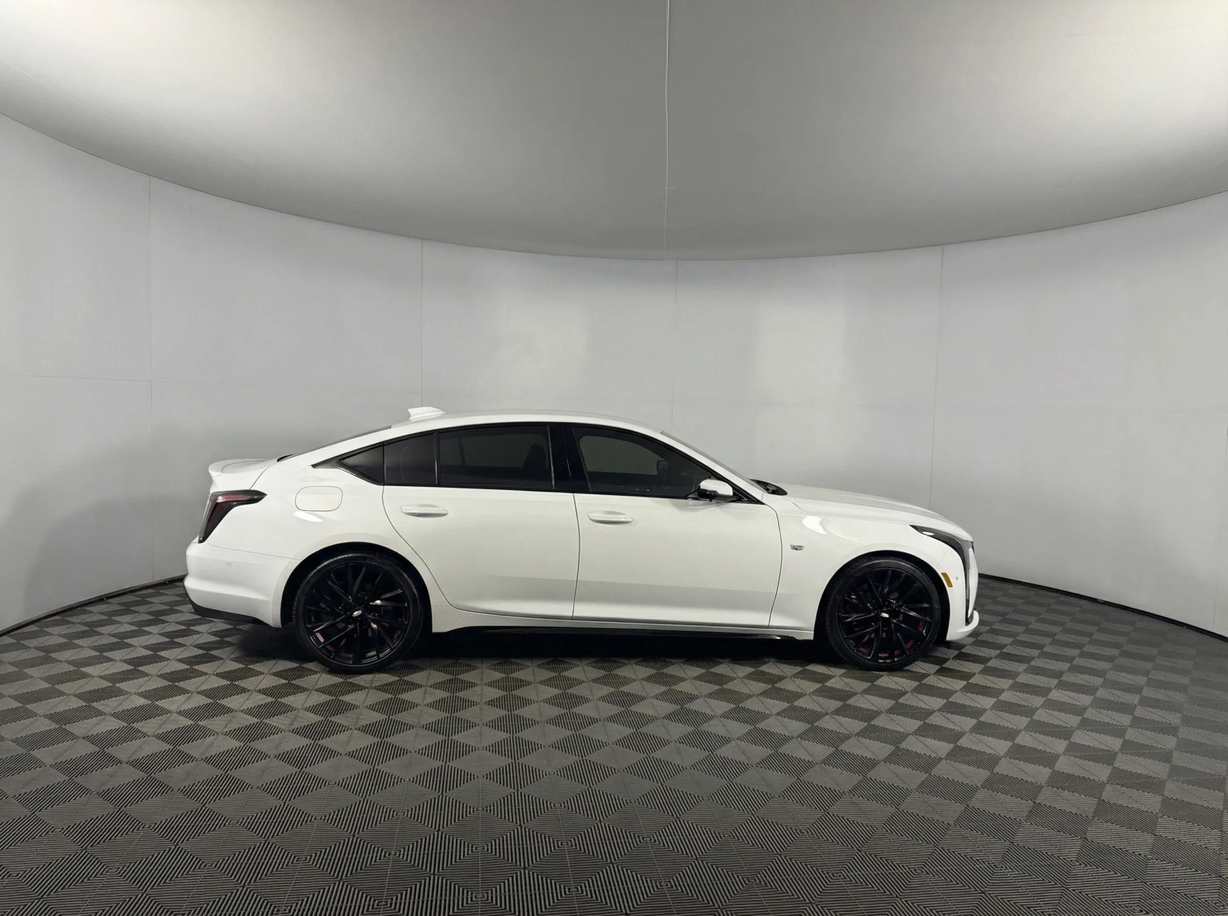 2025 Cadillac CT5 Sport — thumbnail 3