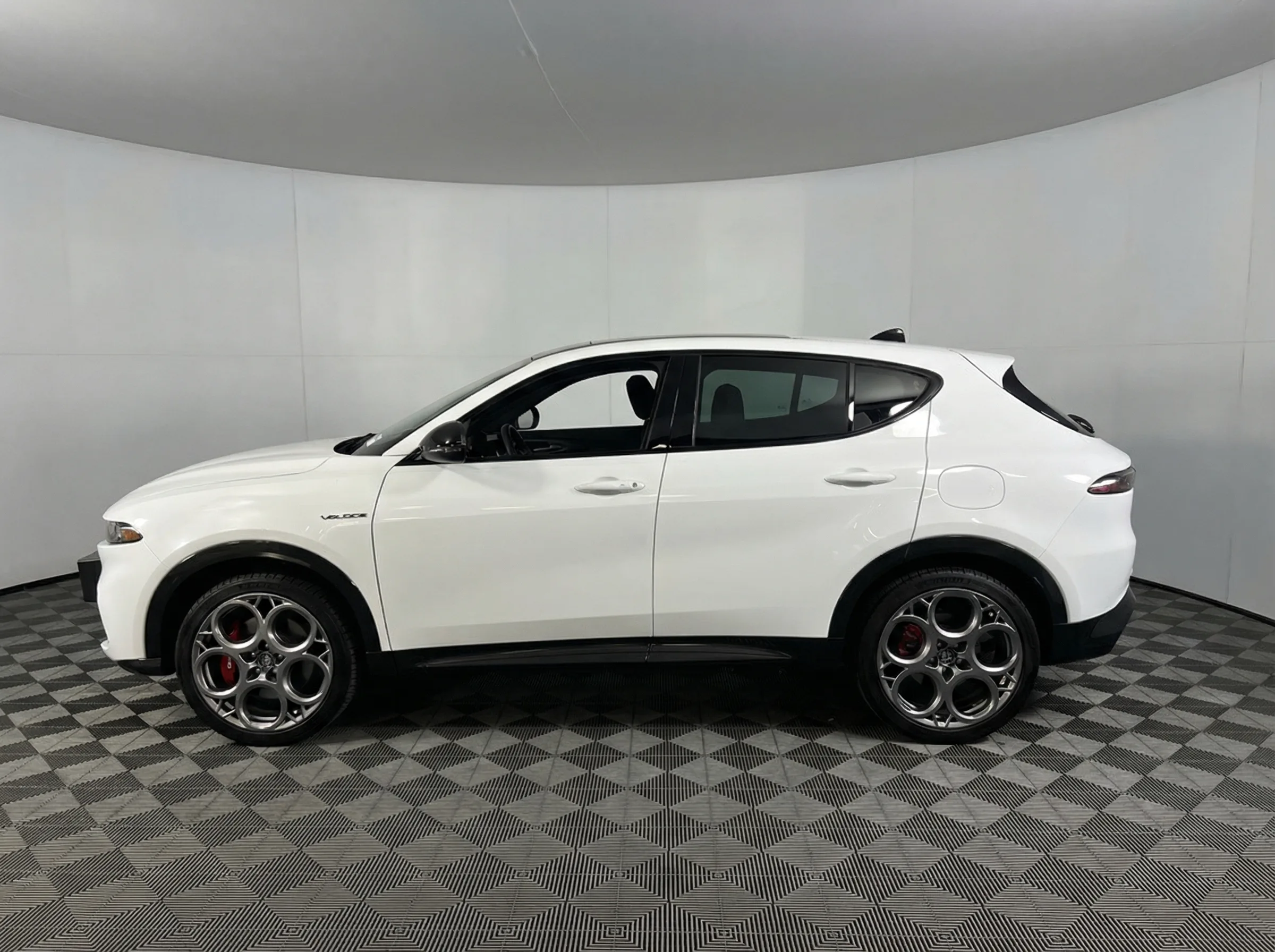 2024 Alfa Romeo Tonale Veloce — thumbnail 4