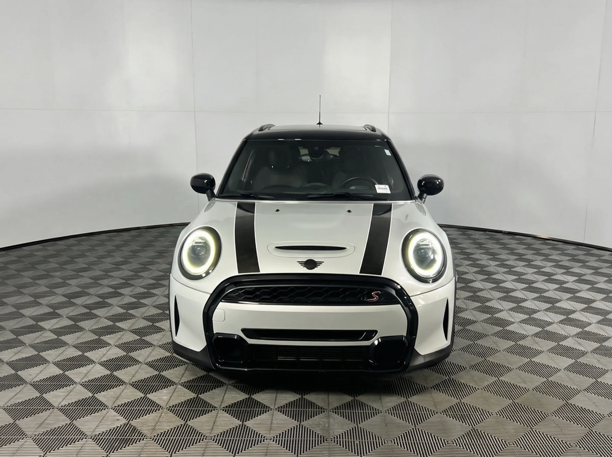 2023 MINI Cooper S Signature — thumbnail 4