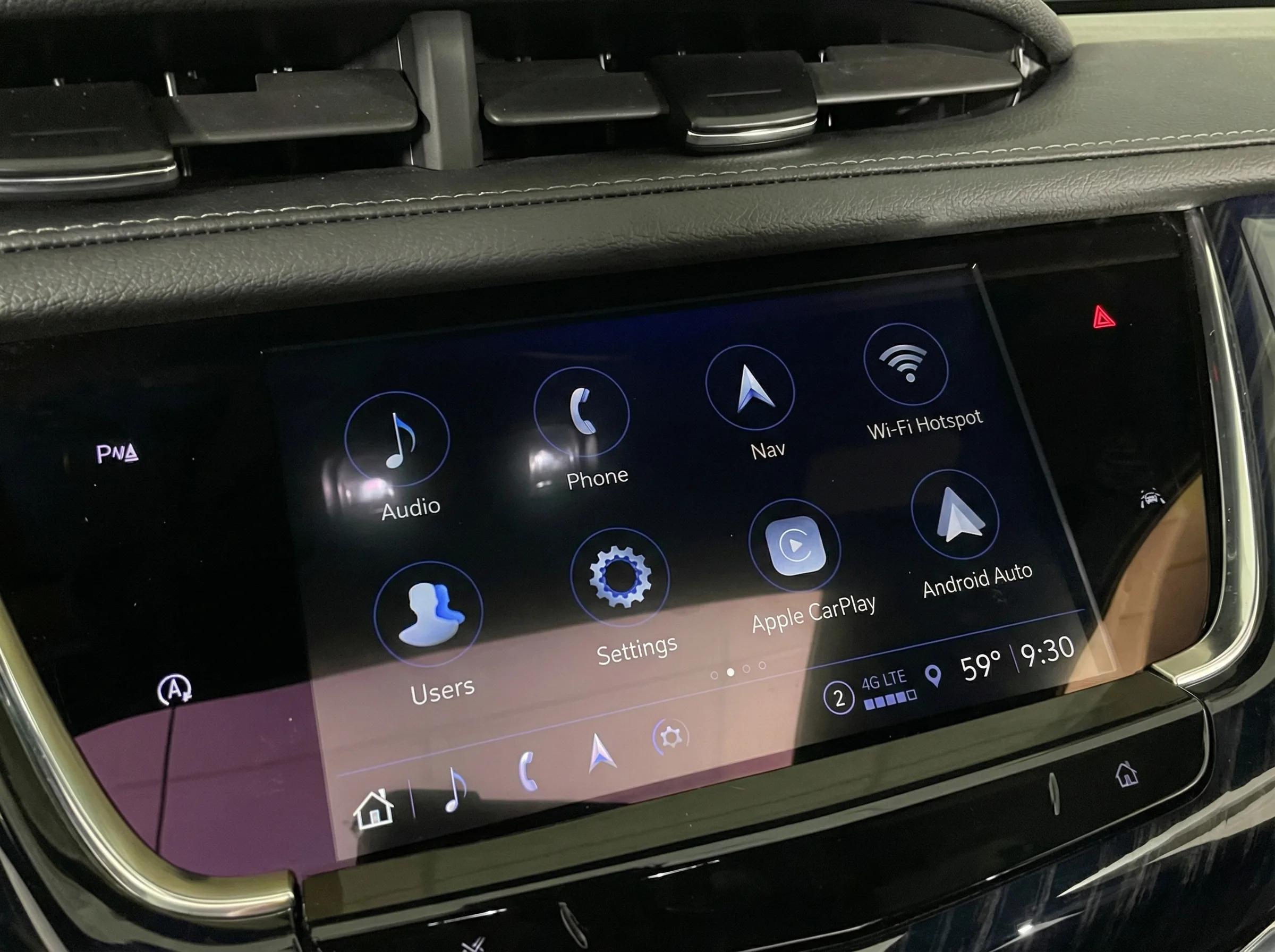 2024 Cadillac XT6 Premium Luxury — thumbnail 5