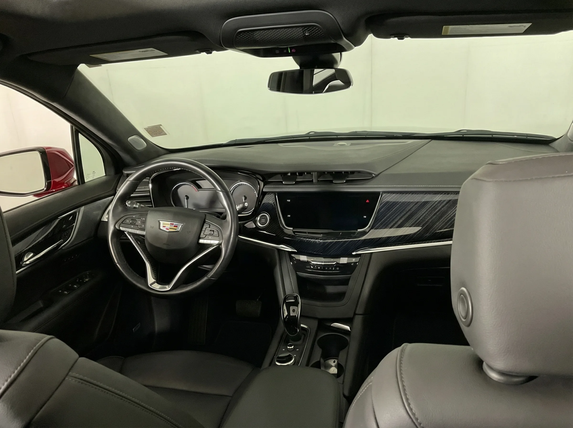 2024 Cadillac XT6 Premium Luxury — thumbnail 6