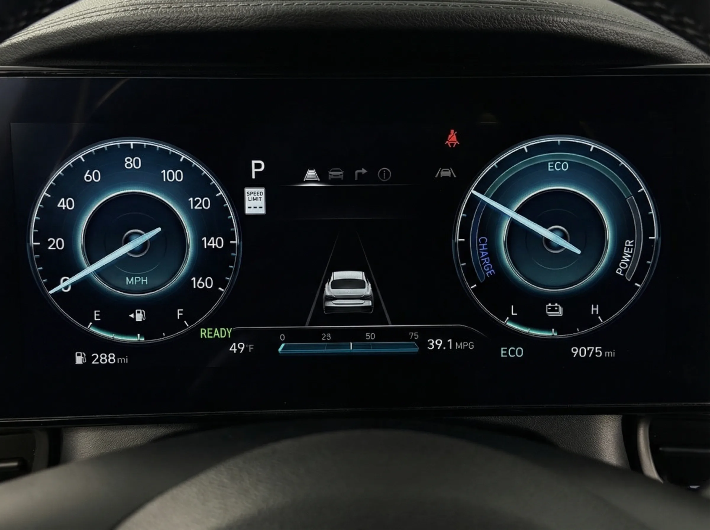 2025 Hyundai Elantra Hybrid Limited — thumbnail 7