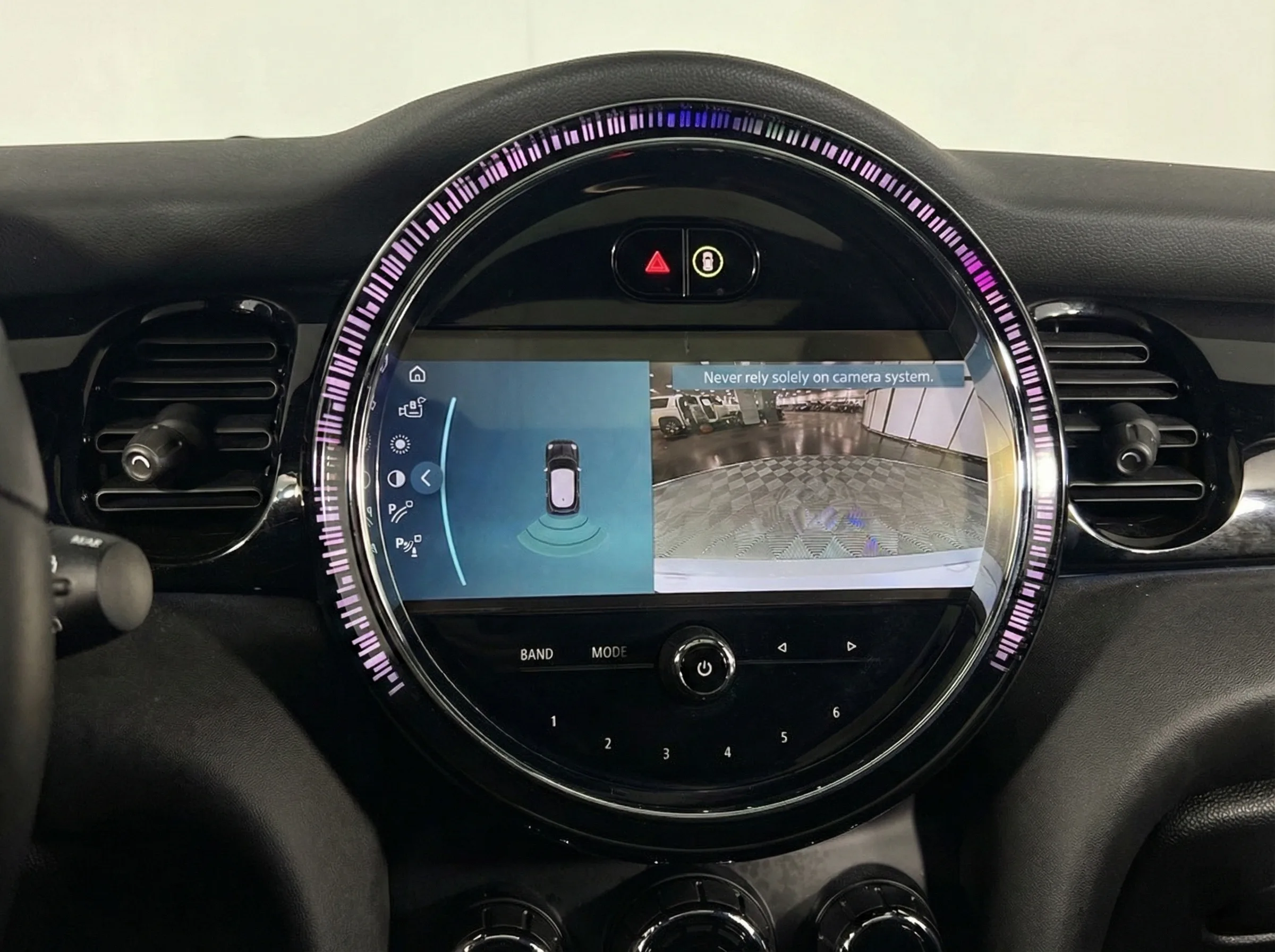 2023 MINI Cooper S Signature — thumbnail 8