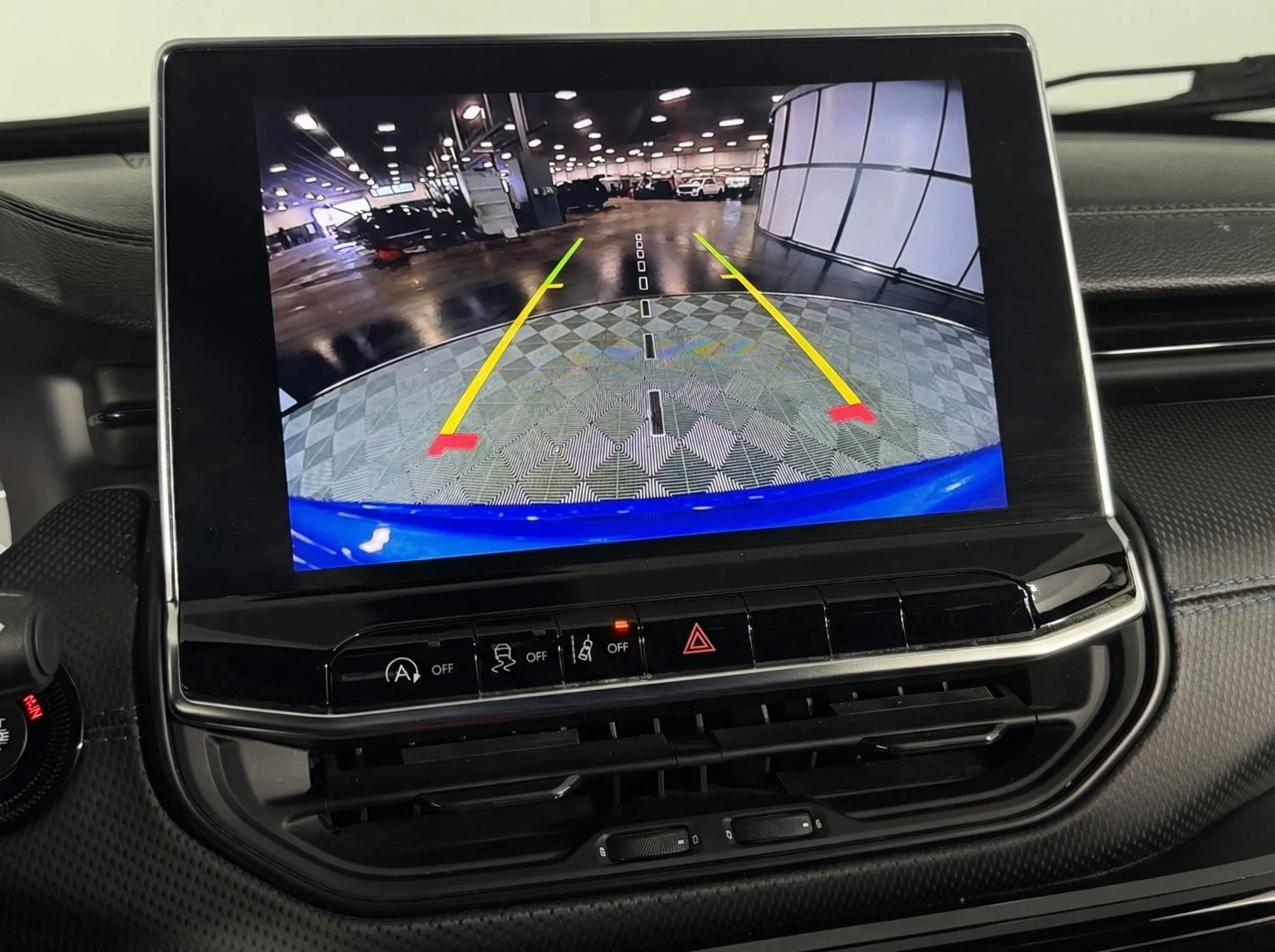2025 Jeep Compass Latitude — thumbnail 8