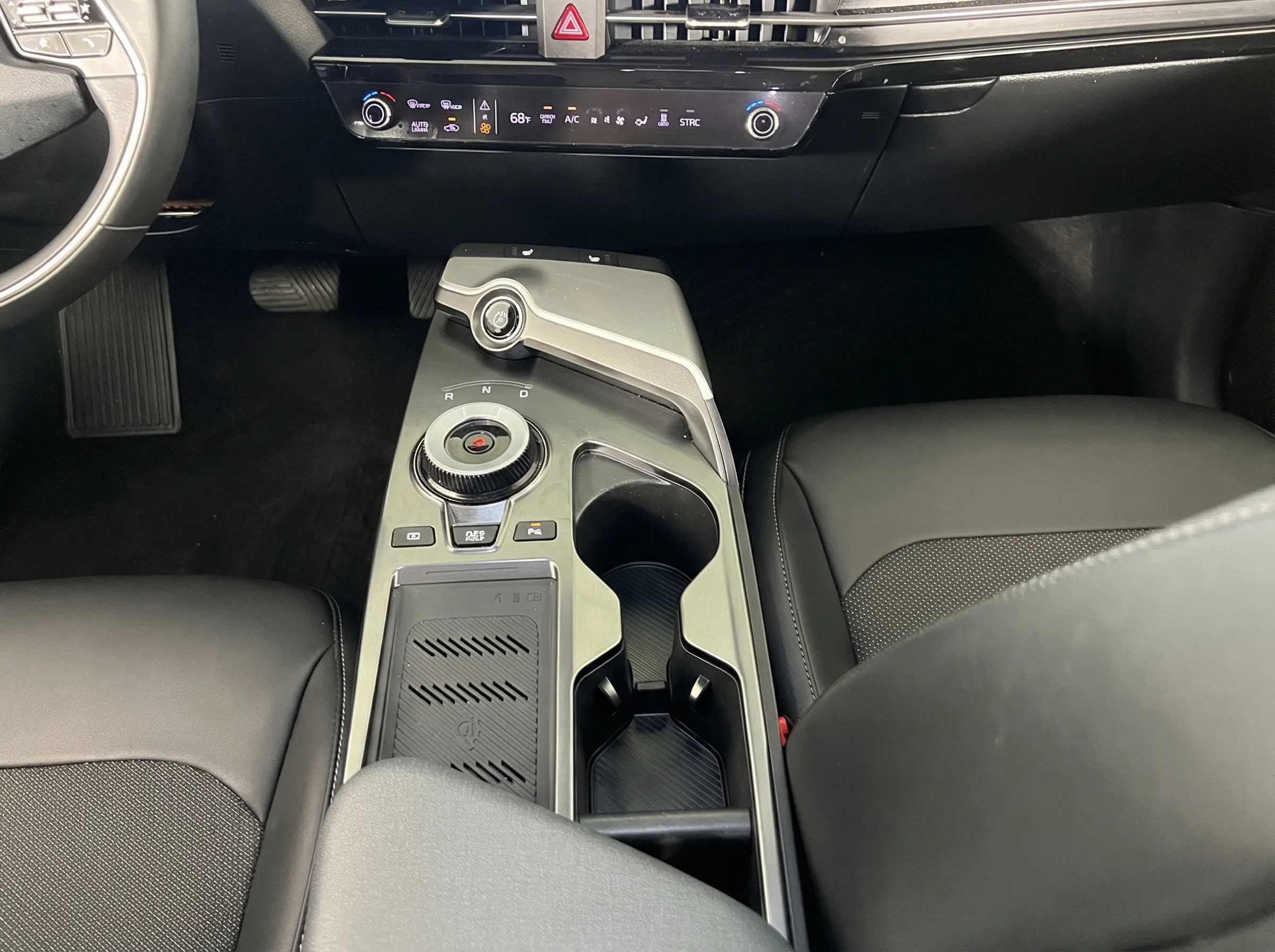2024 Kia EV6 Light — thumbnail 9